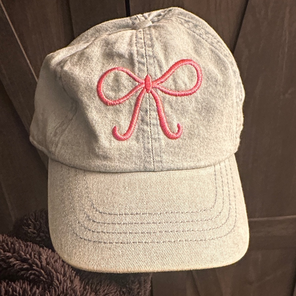 Gray Cap with Pink Bow Embroidery